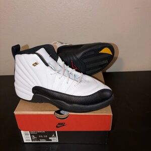 Jordan Retro 12 size 3y Kids White and Black brand new in box